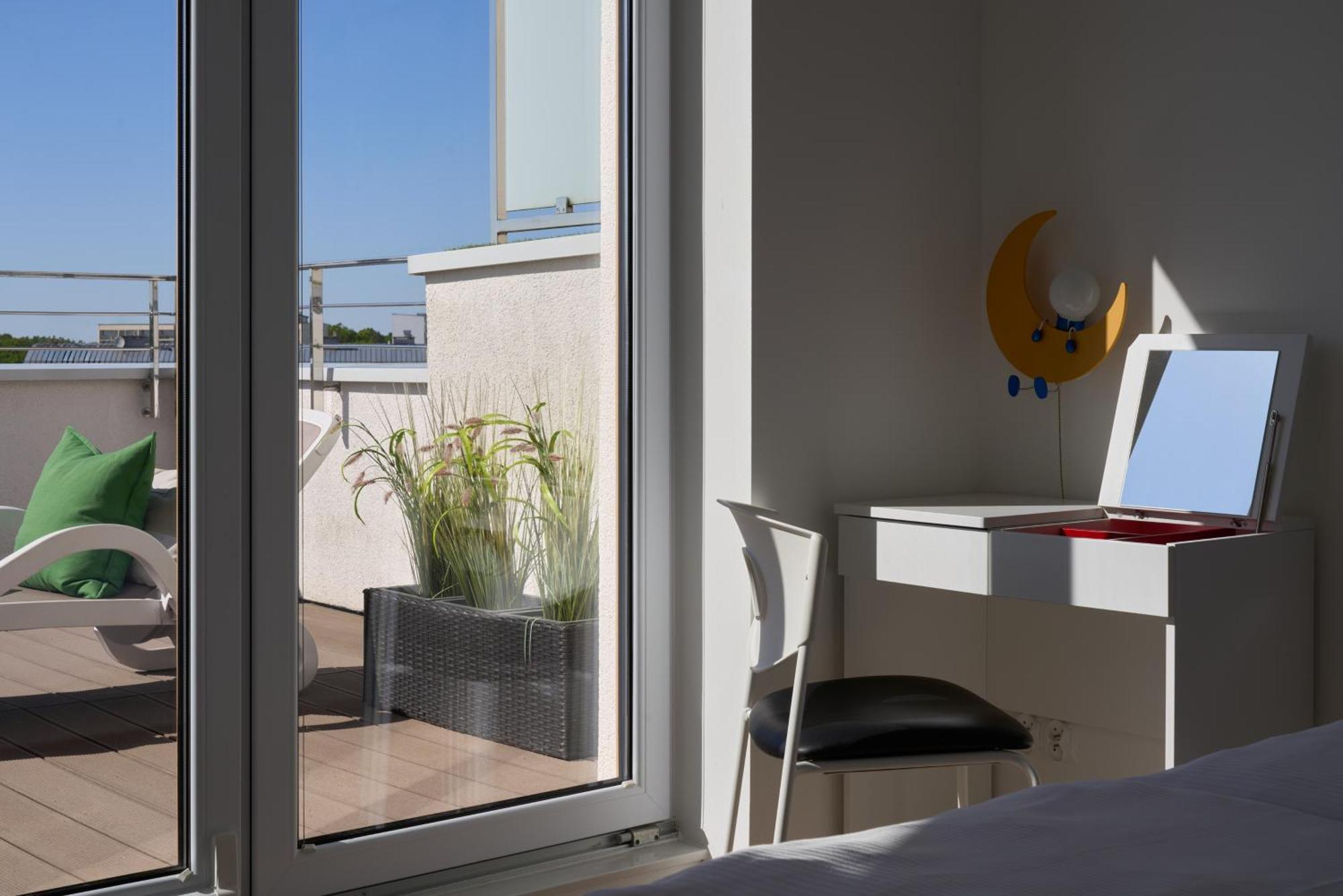 Apartament z tarasem Panorama Kolobrzeg Bagian luar foto